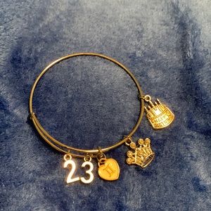 23 yr old Gemini happy b day charm bracelet